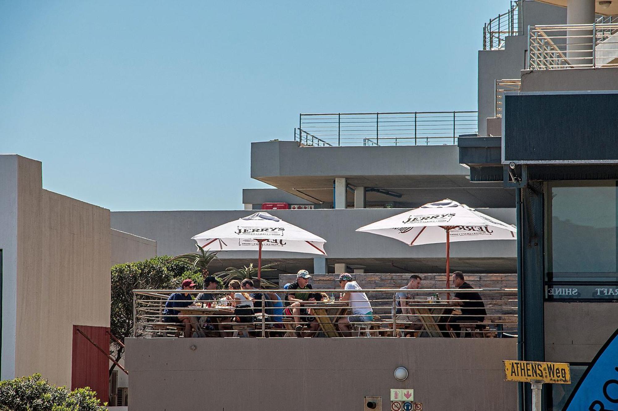 Apartment Eden On The Bay 171 By Hostagents Cape Town