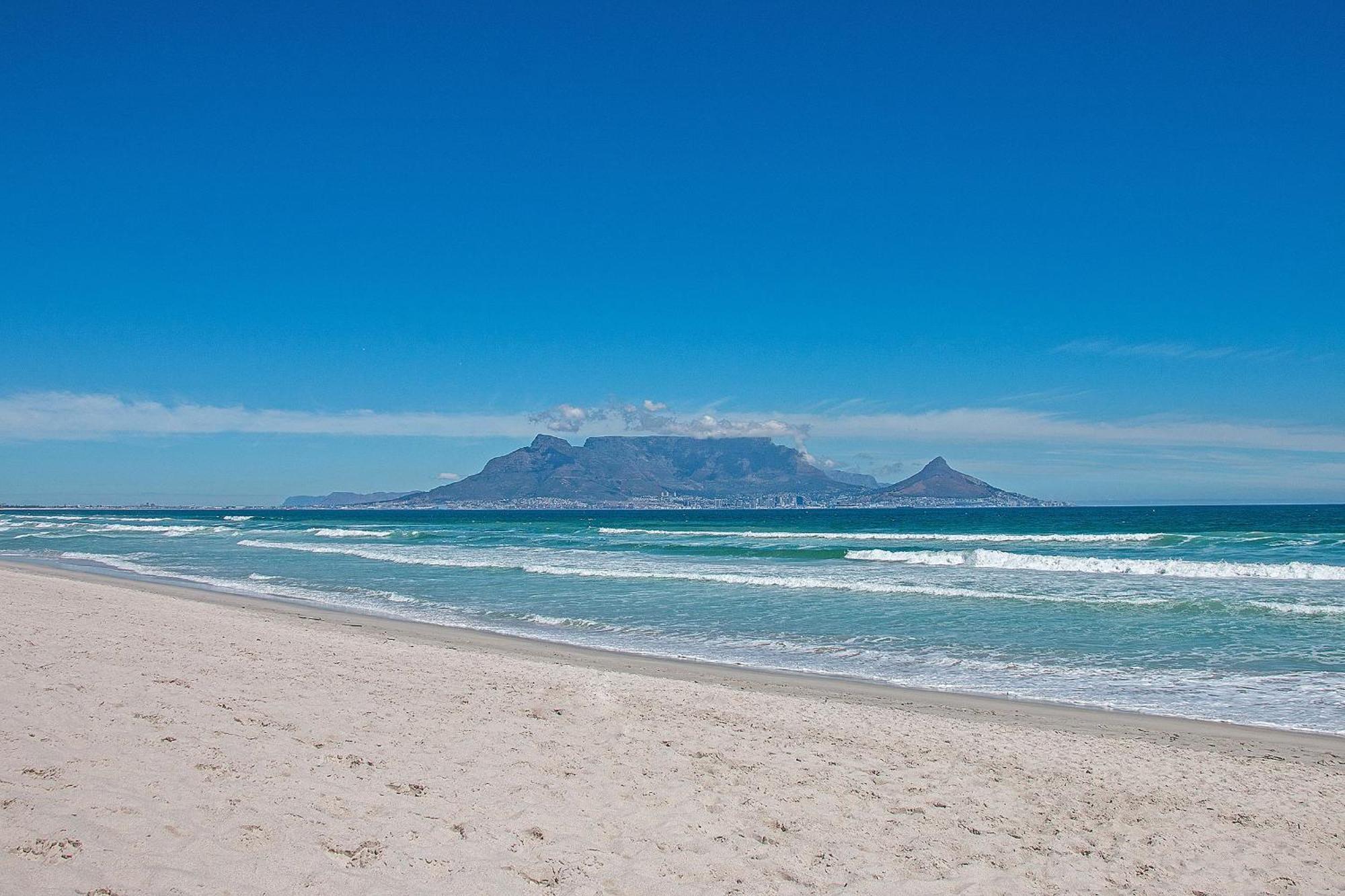 Eden On The Bay 171 By Hostagents Appartement Kaapstad