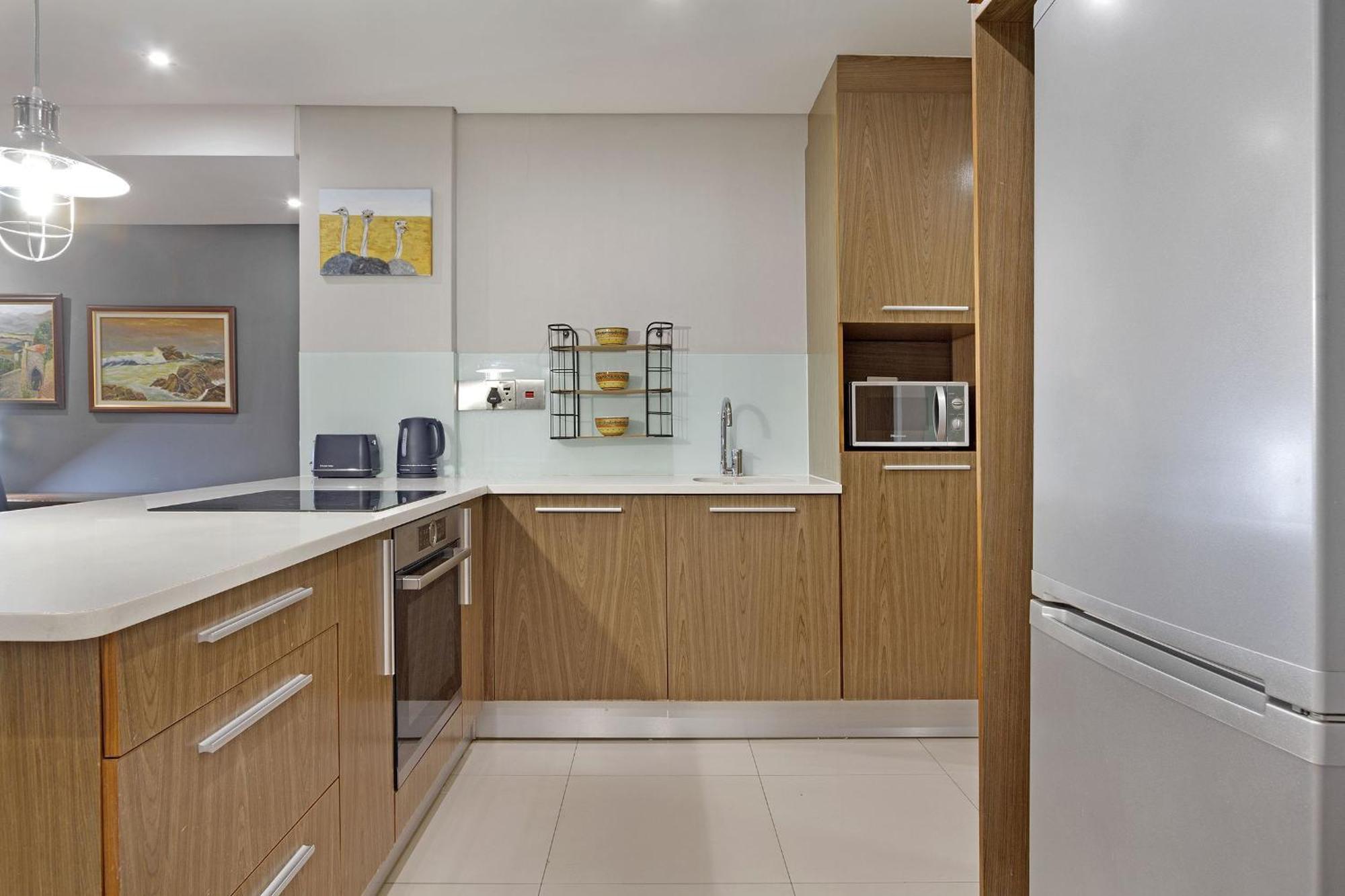 Eden On The Bay 171 By Hostagents *