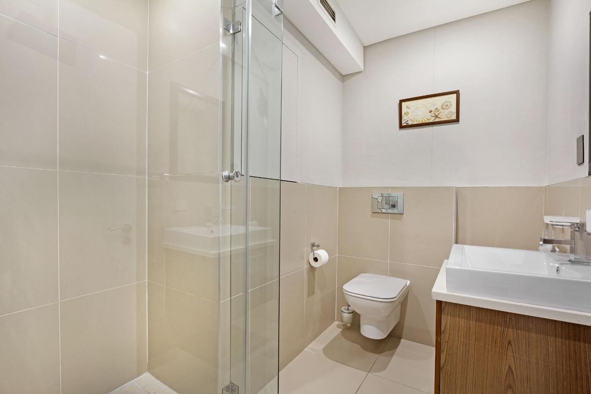 Apartment Eden On The Bay 171 By Hostagents