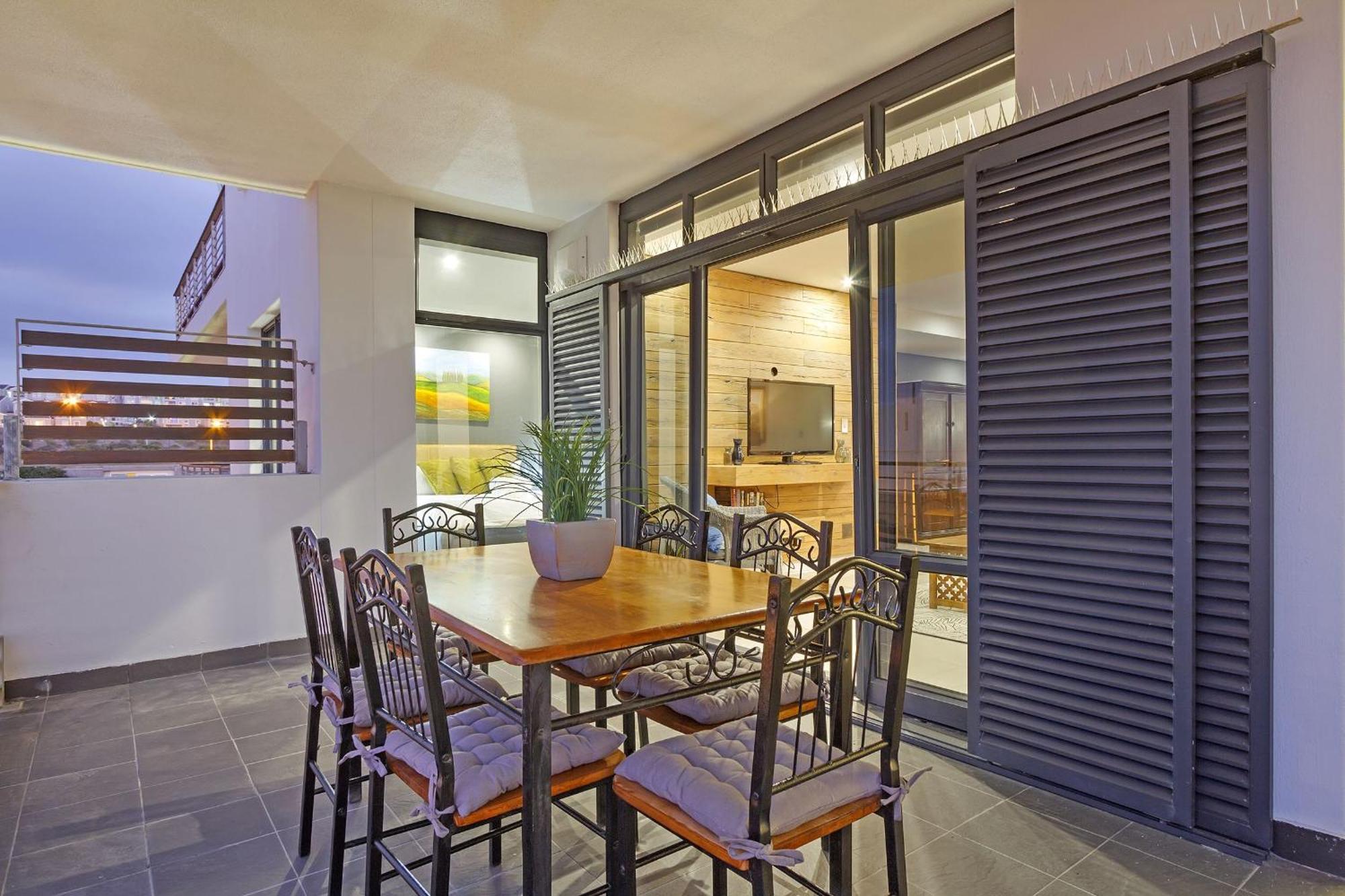 Eden On The Bay 171 By Hostagents *
